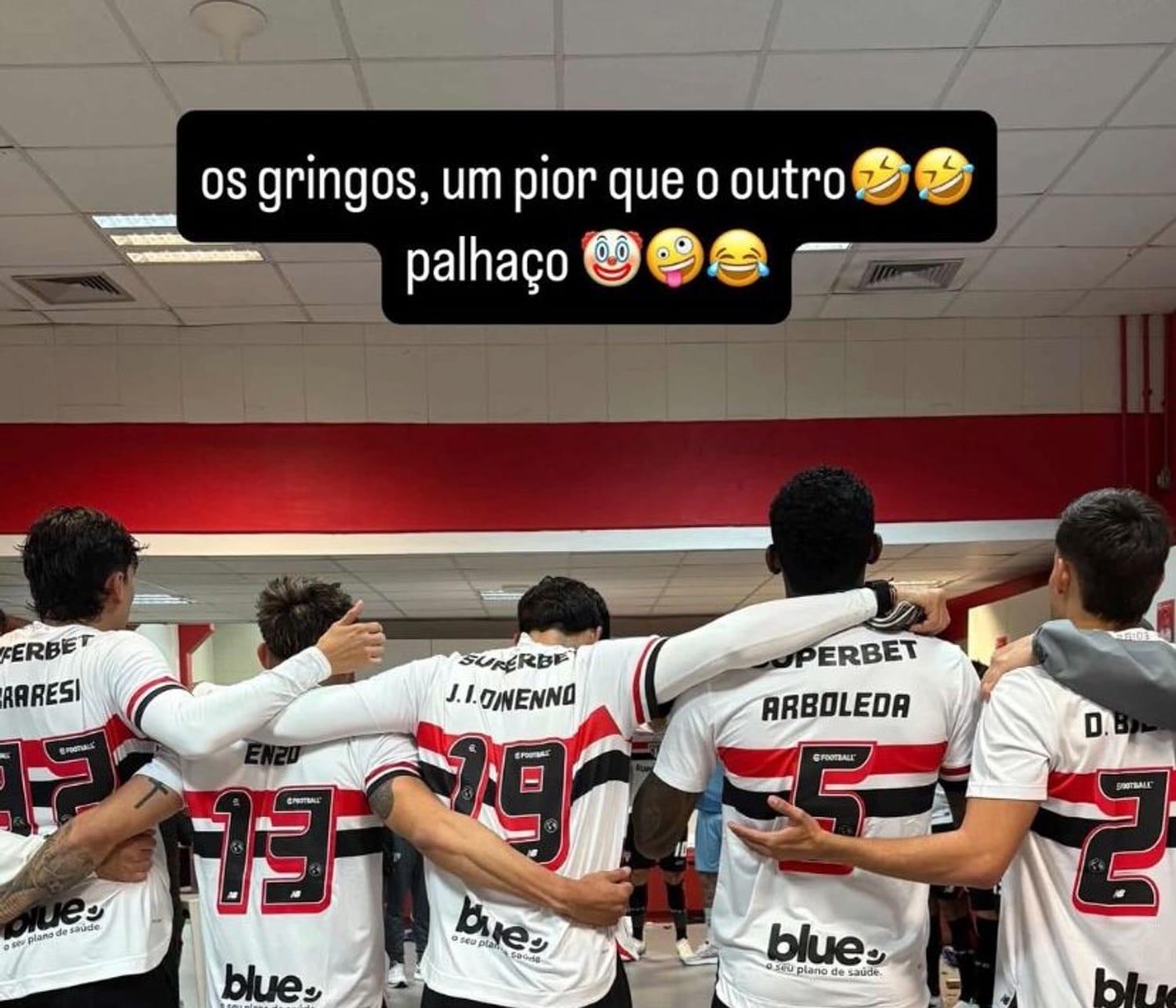 Arboleda responde ao São Paulo após sumiço e pode ter contrato rescindido