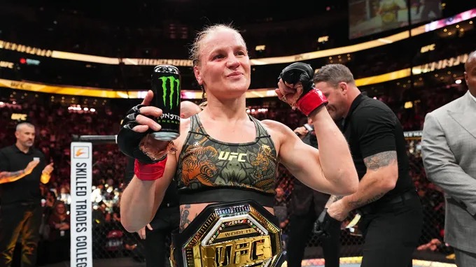Shevchenko Hits Back at Rousey Over Alleged Sale of Nude Photos