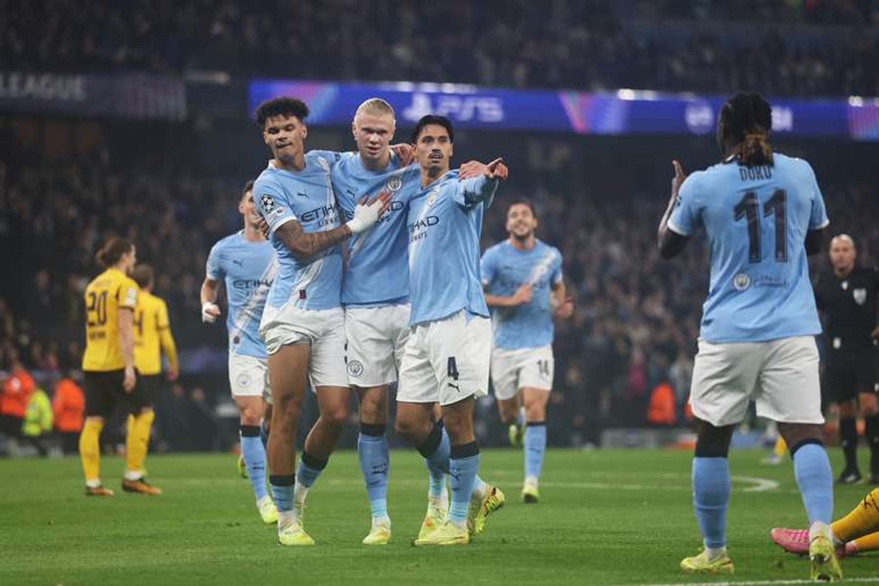 Manchester City goleia Liverpool por 4 a 0, com hat-trick de Haaland, e avança à semifinal da FA Cup