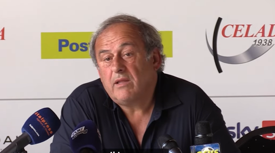 Platini processa Infantino e tenta responsabilizar dirigentes por barrar candidatura à presidência da Fifa
