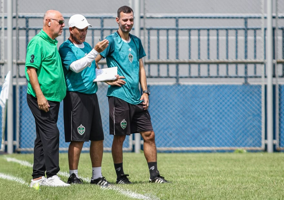 ManausFC anuncia Diogo Oliveira como novo auxiliar técnico