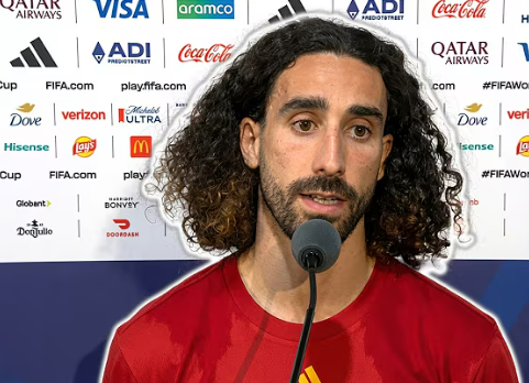 Cucurella confirma tatuagem de Luis de la Fuente após título da Espanha na Copa do Mundo