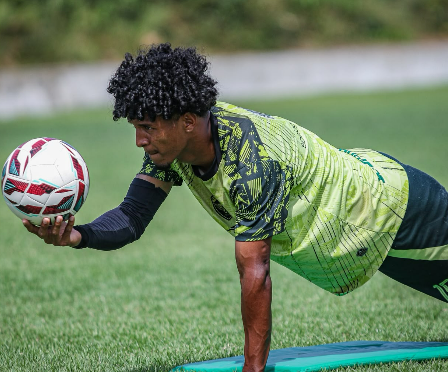 ManausFC anuncia contratação do lateral equatoriano Jorge Quintero para a sequência da temporada