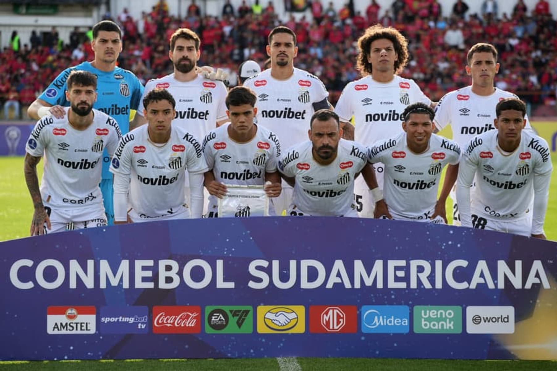 Cuca se revolta com derrota do Santos na Sul-Americana: “Era um jogo impossível de perder”