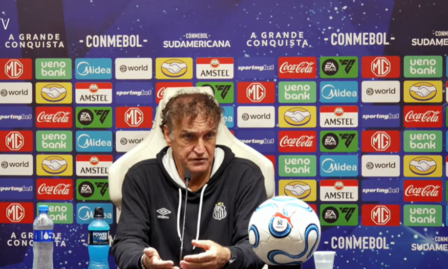 Cuca liga alerta no Santos após novo tropeço na Sul-Americana: “Não conseguimos sustentar fisicamente”