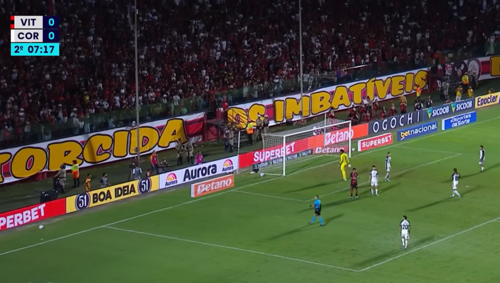 Vitória elimina Flamengo e encerra sonho do hexa na Copa do Brasil em noite histórica no Barradão