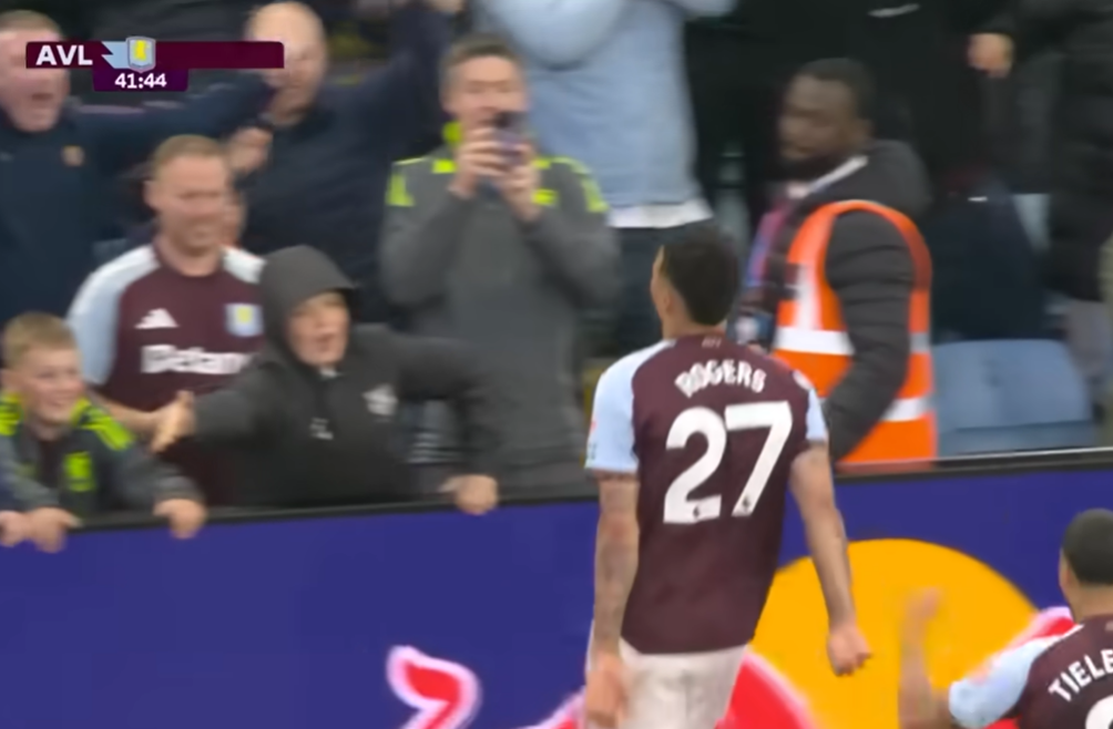 Aston Villa atropela o Liverpool com show de Watkins e garante vaga na Champions