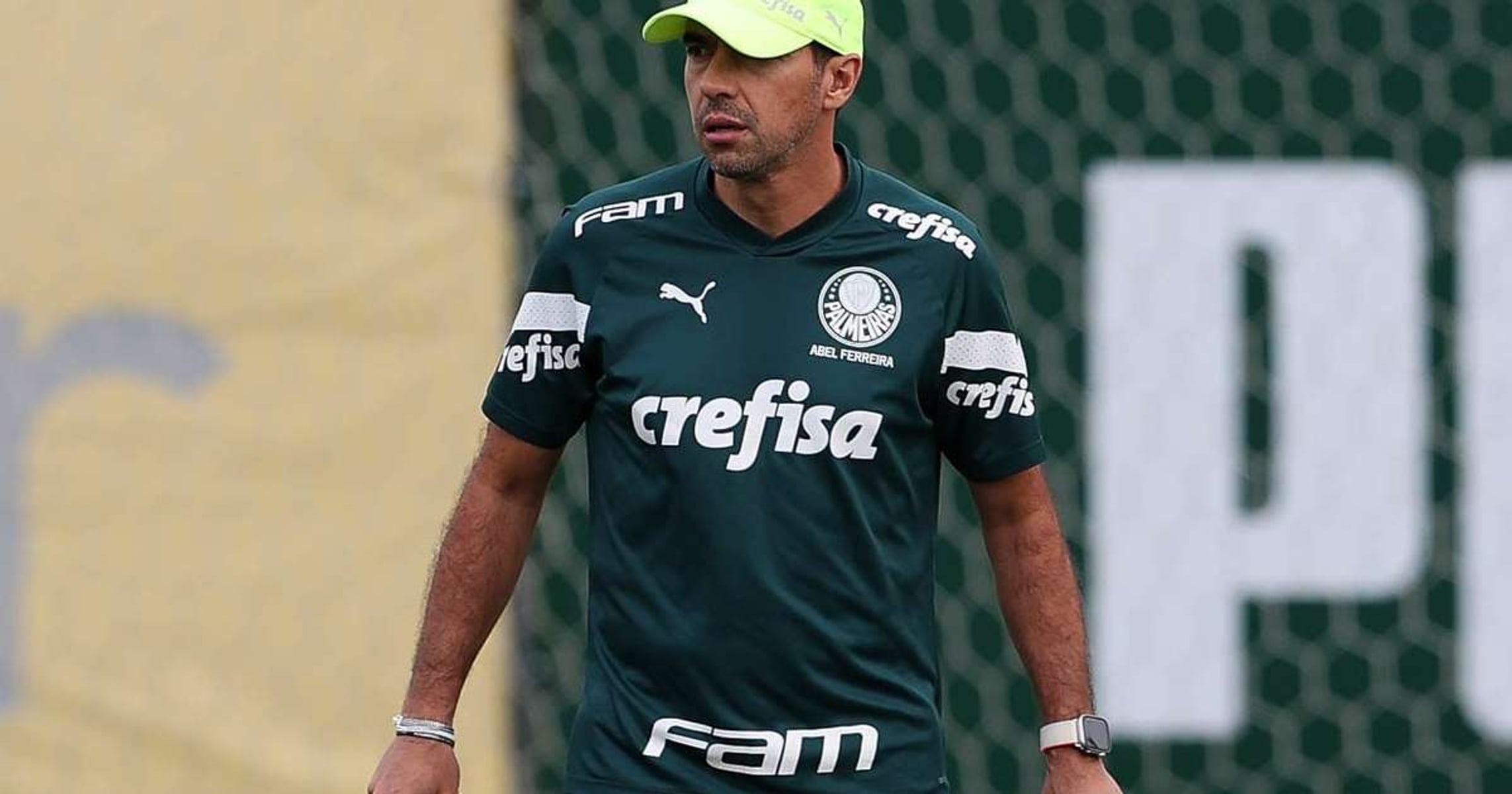 Palmeiras recorre ao STJD para liberar Abel Ferreira antes do Dérbi contra o Corinthians