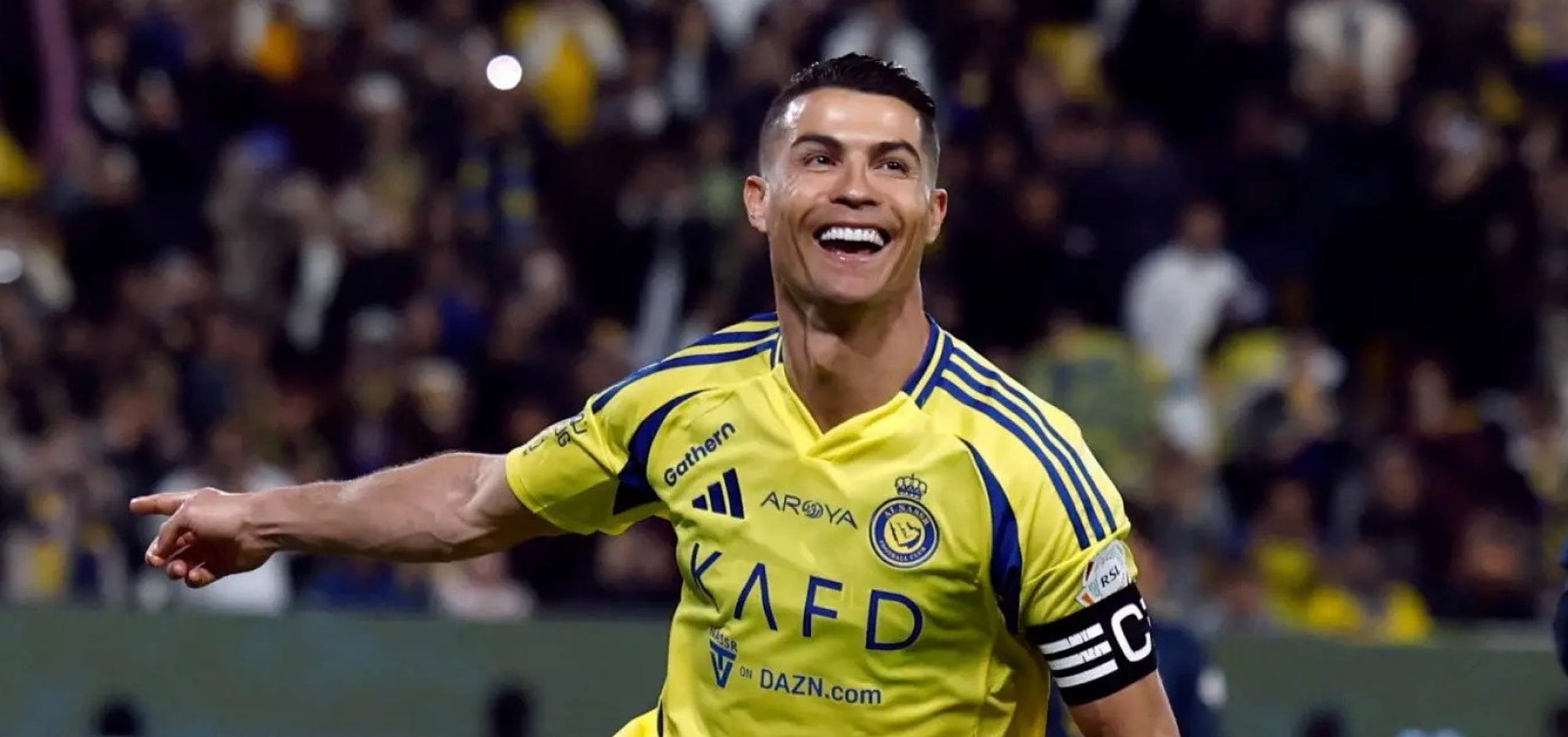 Cristiano Ronaldo marca, se aproxima dos 1000 gols e lidera vitória do Al-Nassr no Saudita