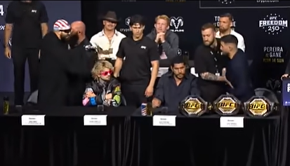 Confusão no UFC Casa Branca: provocação a Poatan termina com expulsão de peso-pesado