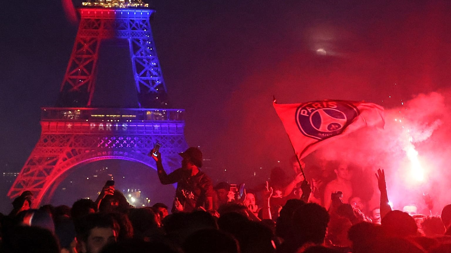 Over 200 Hurt in Paris After PSG's Champions League Triumph
