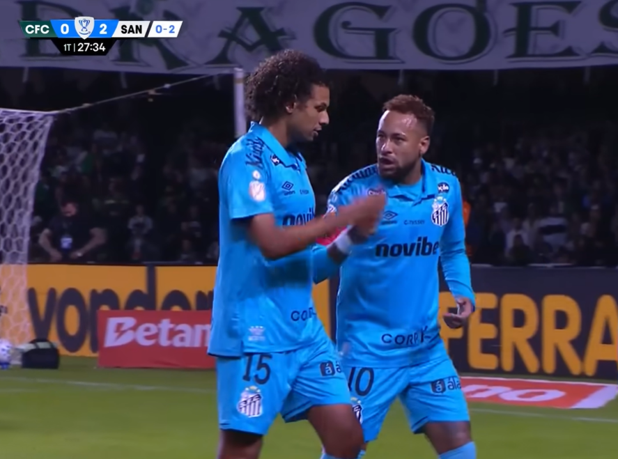 Neymar rebate provocação de torcedor após vitória do Santos: “E você vai ficar em casa”