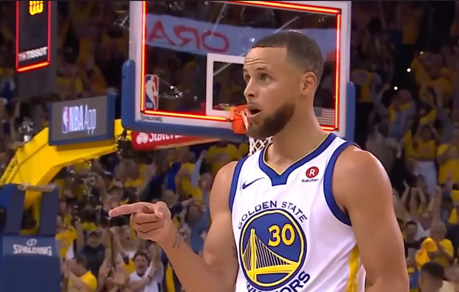 Curry critica modelo da NBA e diz que jogadores são “mal remunerados” após queda dos Warriors