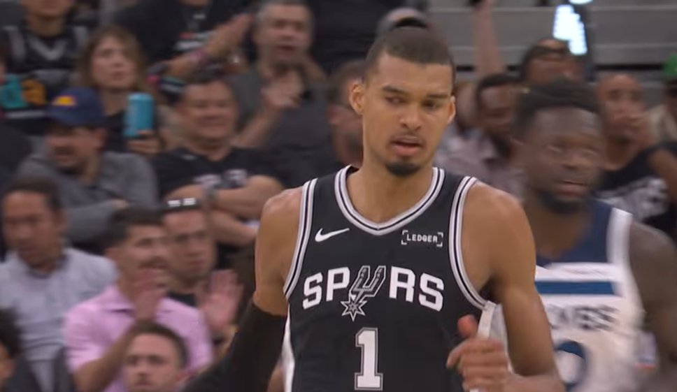 Wembanyama domina os Timberwolves e deixa Spurs a uma vitória da final do Oeste