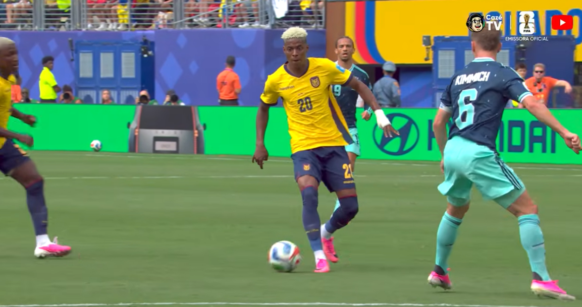 Equador vence a Alemanha com gol de Gonzalo Plata e garante vaga no mata-mata da Copa do Mundo