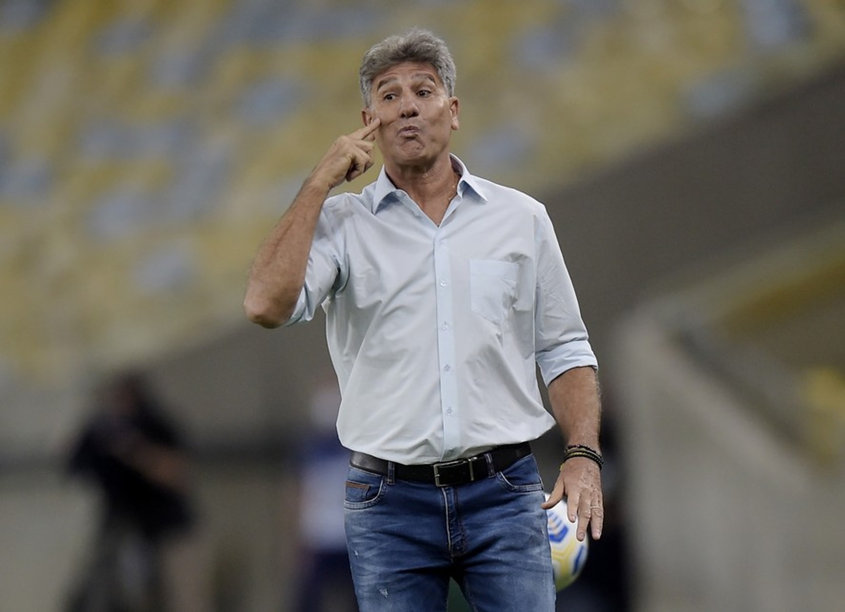 Renato Gaúcho valoriza vitória do Vasco sobre o Paysandu, critica VAR e se emociona ao falar da morte da irmã