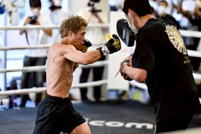 Inoue Shows Current Shape Seven Days Before Fight with Nakatani