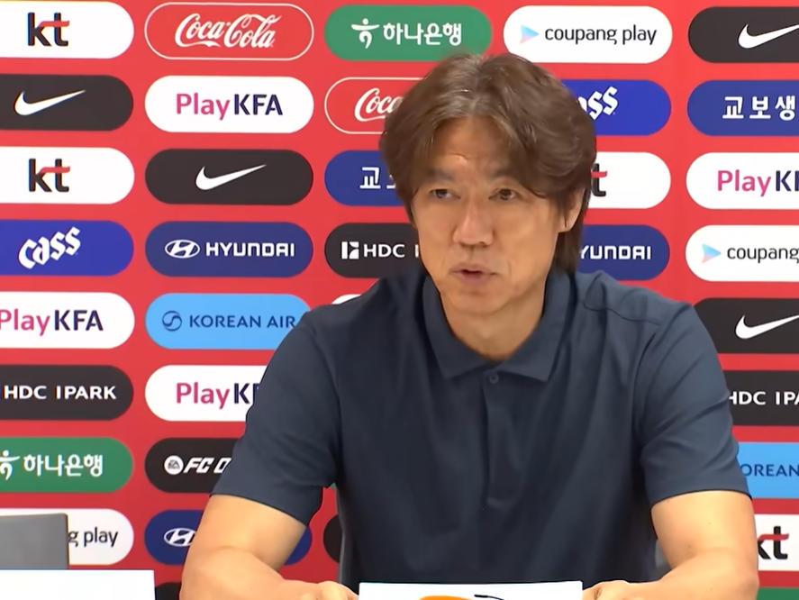 Críticas, ameaças e saída: técnico da Coreia do Sul deixa o país após fracasso na Copa do Mundo