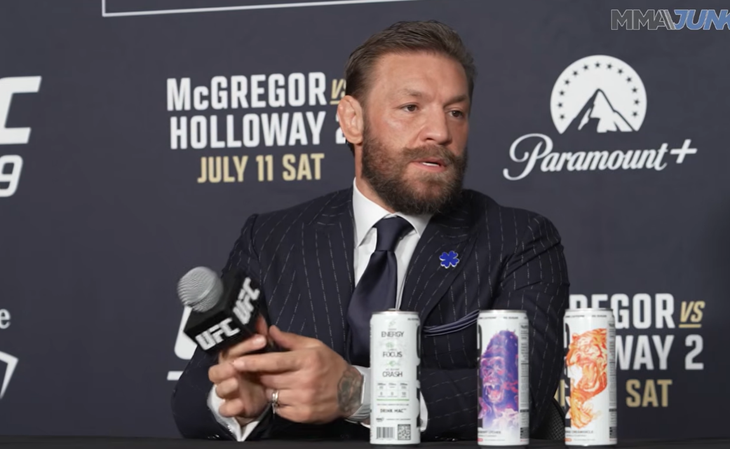 Conor McGregor retorna ao UFC após cinco anos e volta ao octógono no UFC 329