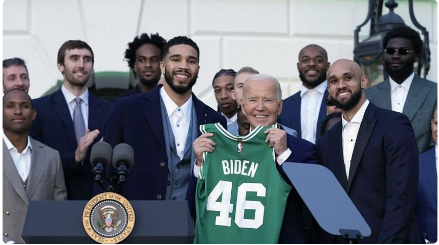 Biden esquece o nome do Celtics durante comemoração da NBA