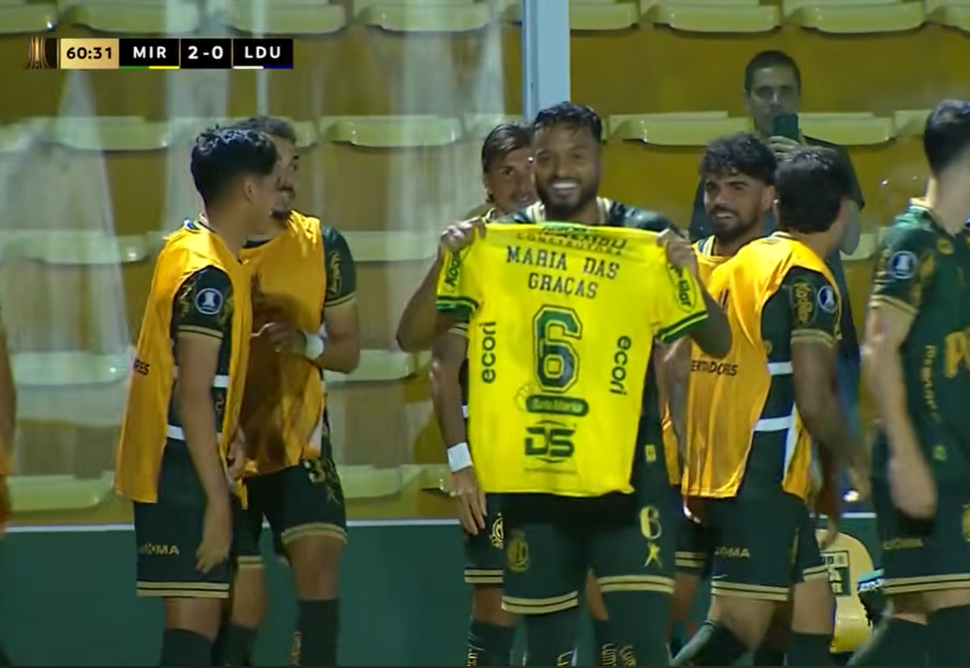 Reinaldo se emociona após gol pelo Mirassol e homenageia mãe na Libertadores