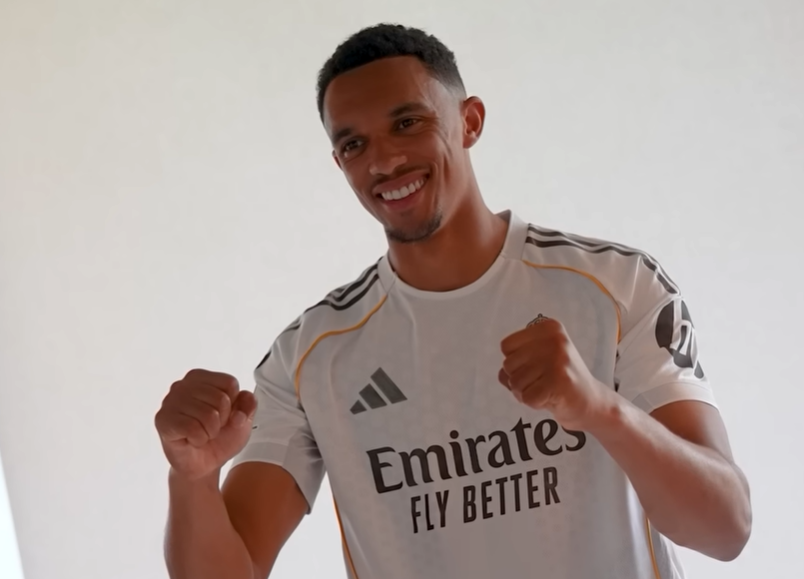 Alexander-Arnold elogia Mourinho e aposta em temporada vitoriosa no Real Madrid