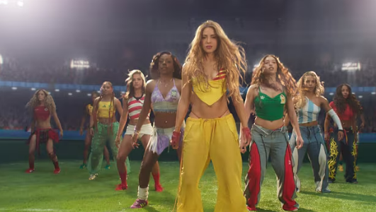 Leilão da Copa do Mundo terá camisa de Messi, bola da final e figurino de Shakira
