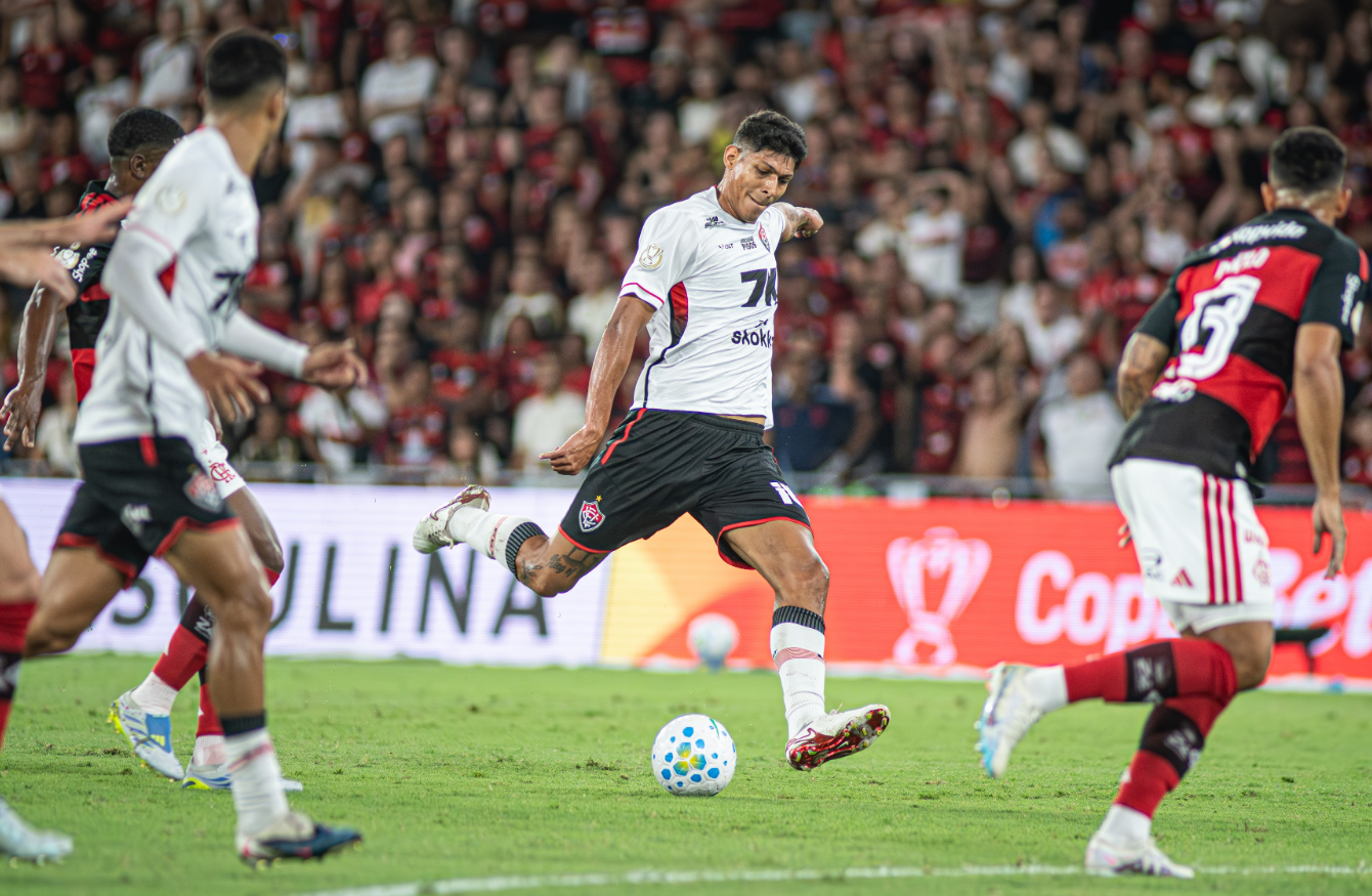 Vitória x Flamengo - Prognóstico 14/05/26
