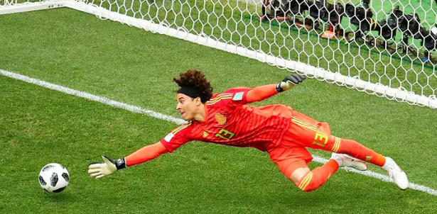 Guillermo Ochoa anuncia aposentadoria após sexta Copa do Mundo e encerra trajetória histórica pelo México