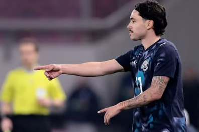 Maurício entra bem, movimenta o Paraguai e vira assunto nas redes após empate com a Austrália na Copa