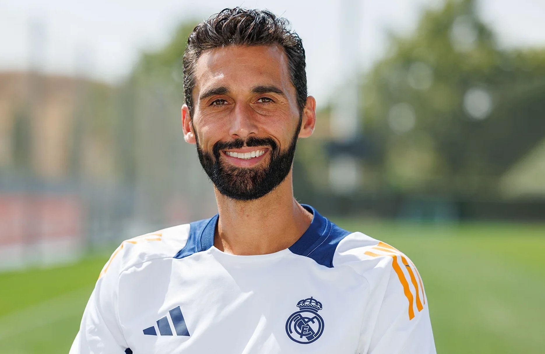 Real Madrid avalia saída de Arbeloa após crise e eliminação na Champions, diz jornal