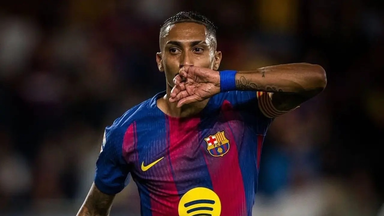 Lesão de Raphinha irrita Barcelona e reacende debate sobre calendário da FIFA