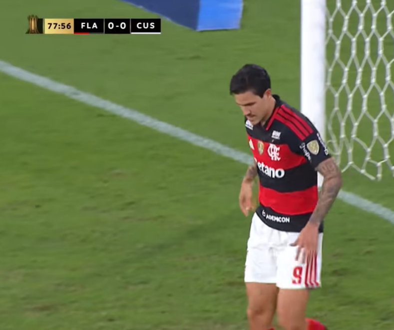 Flamengo vence Cusco no Maracanã, mantém invencibilidade e fecha fase de grupos com a melhor campanha