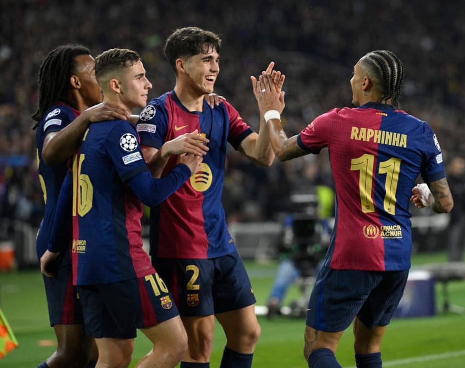 Raphinha dispara contra arbitragem após eliminação do Barcelona na Champions: “Foi um roubo”