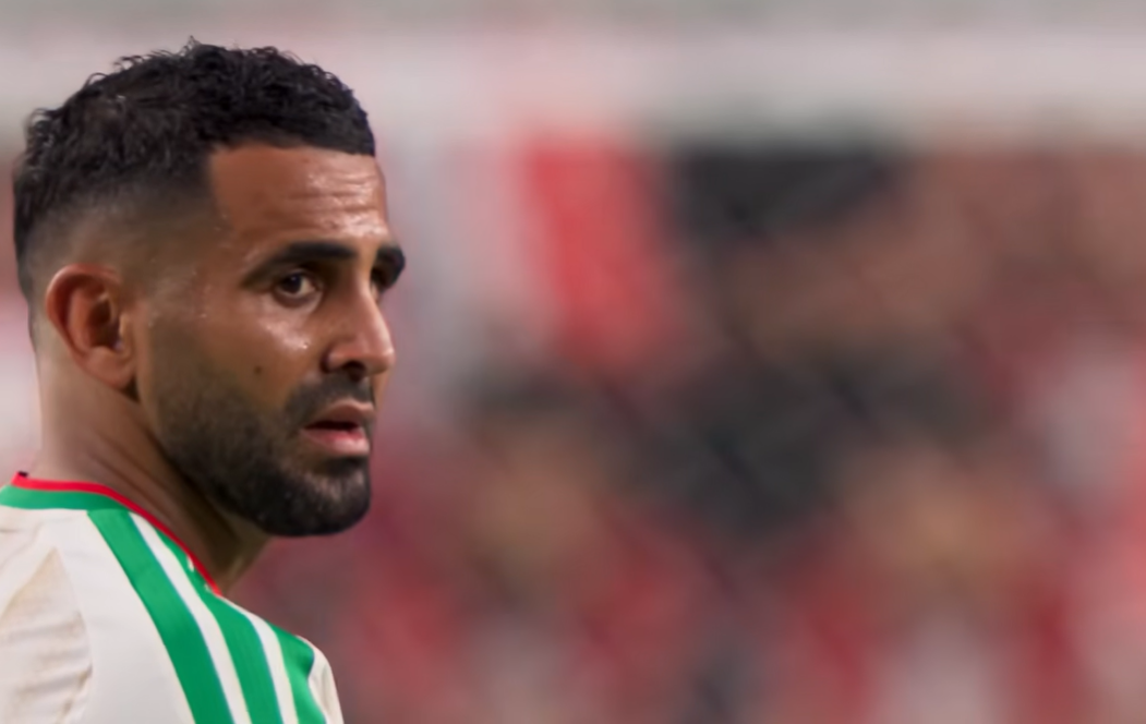 Mahrez anuncia aposentadoria da seleção da Argélia após eliminação na Copa do Mundo