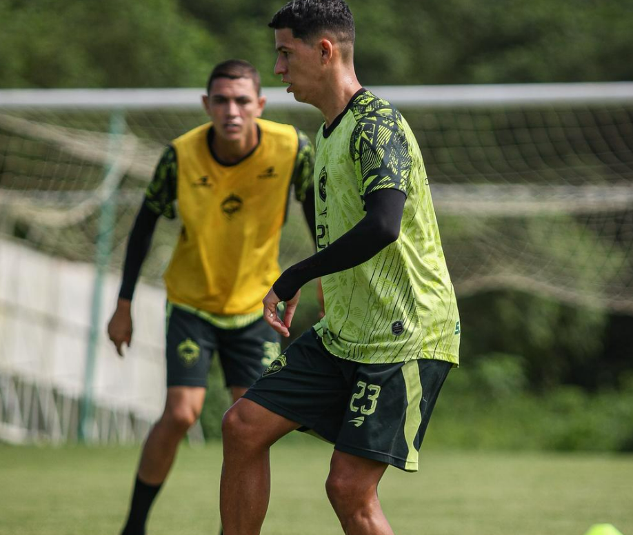 ManausFC acerta contratação do atacante Állefe Feitosa para reta decisiva da Série D