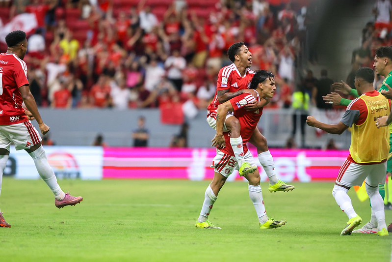 Internacional x Fluminense - Prognóstico 03/05/26