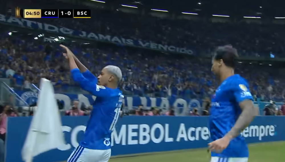 Cruzeiro vence Barcelona-EQU no Mineirão, garante vaga e vê Matheus Pereira brilhar na Libertadores