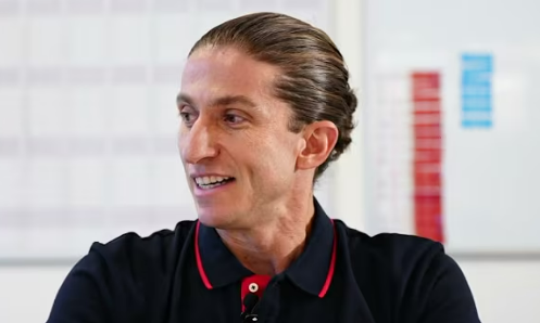 Monaco anuncia Filipe Luís como novo técnico; brasileiro assina contrato até 2028