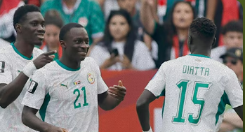 Senegal goleia o Iraque, sonha com vaga no mata-mata e elimina rival da Copa do Mundo 2026