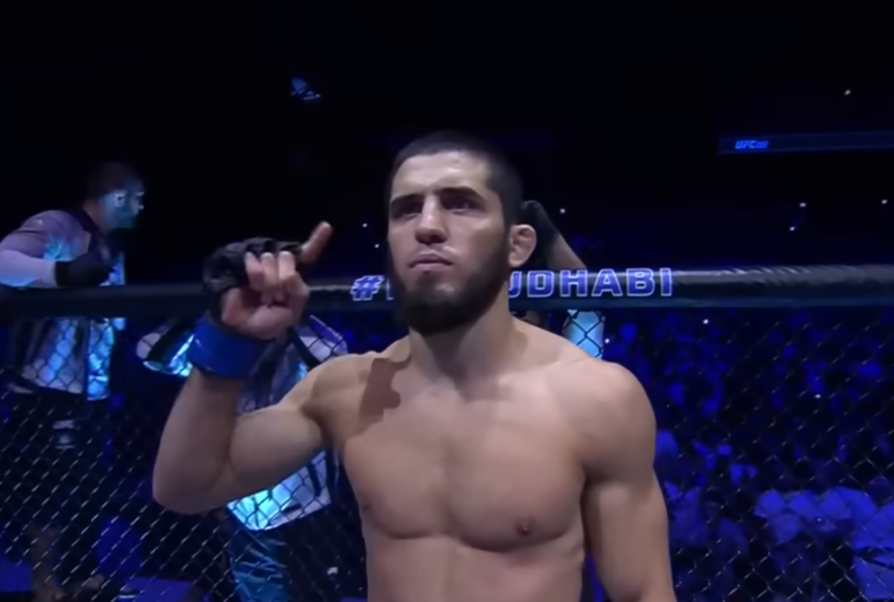 Makhachev abre portas para duelo com Carlos Prates e agita disputa pelo cinturão do UFC