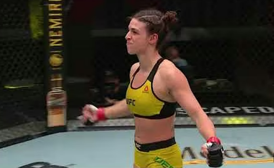 UFC 330: Mackenzie Dern faz primeira defesa de cinturão; Makhachev encara Ian Garry em luta pelo título