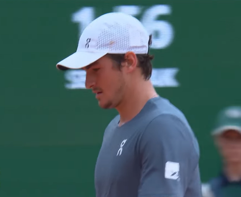 João Fonseca destaca evolução após melhor campanha da carreira em Roland Garros