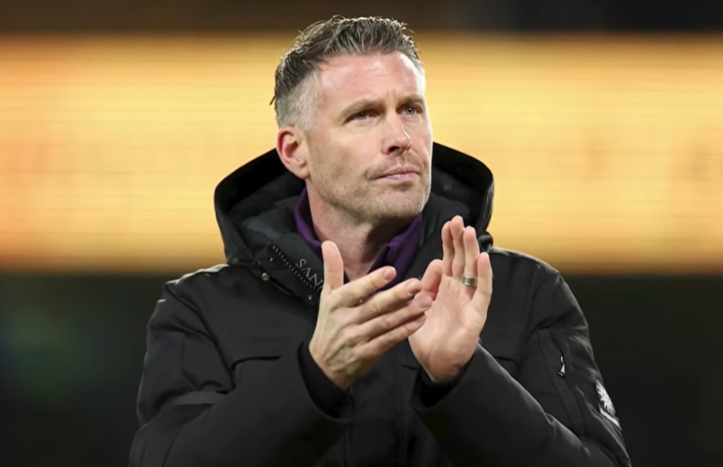 Wolverhampton demite Rob Edwards após rebaixamento na Premier League