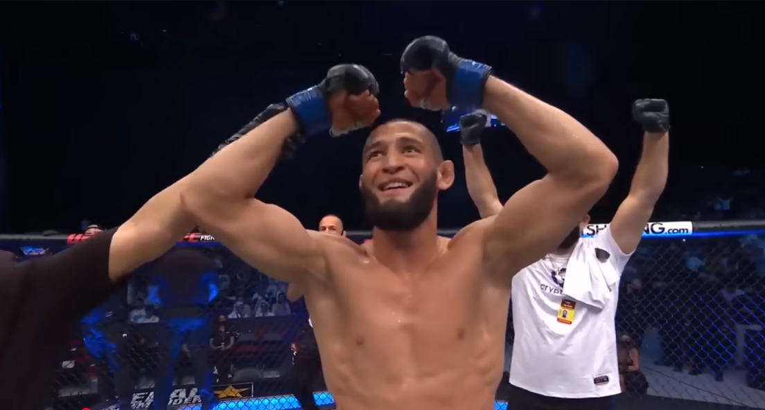 UFC atualiza ranking: Chimaev despenca após derrota e Volkanovski sobe no peso por peso