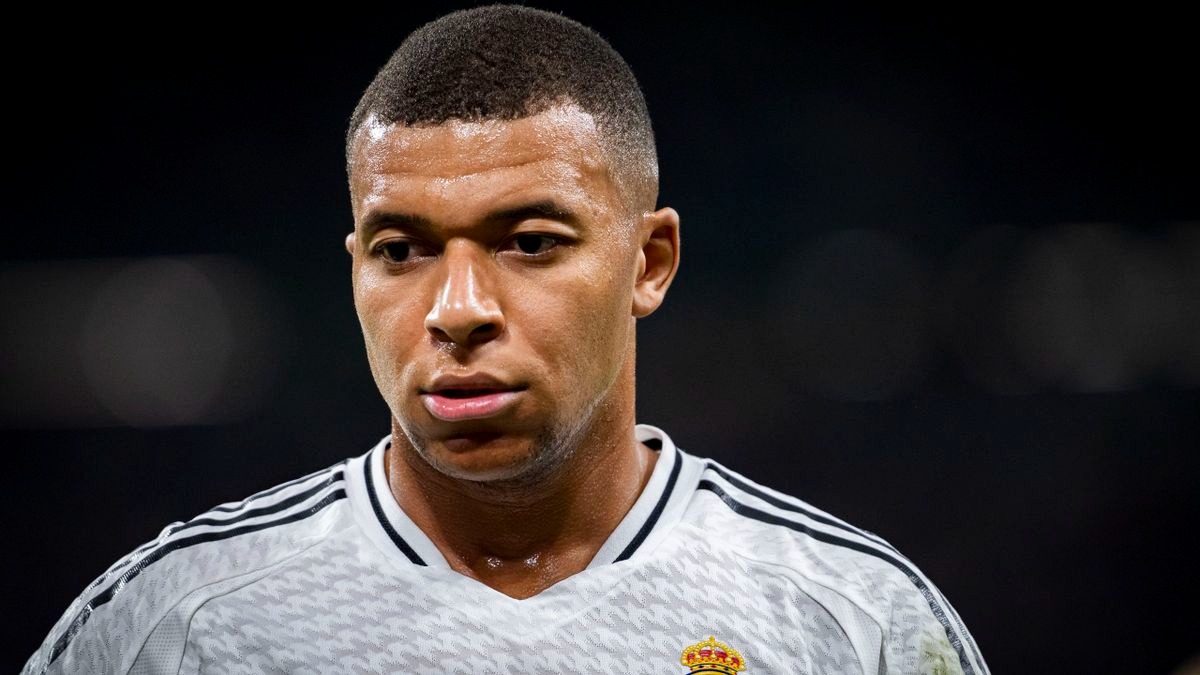 Mbappe Criminal Police Investigate Rape Allegations Involving Mbappe